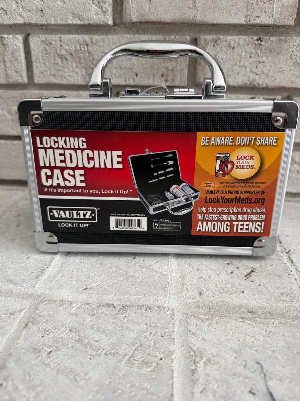 Vaultz Locking Medicine Case
